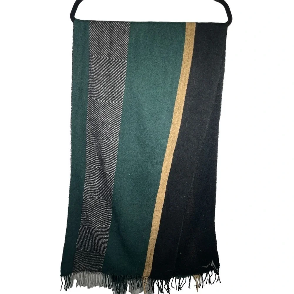 UO Multi-Pattern Scarf - Picture 7 of 16